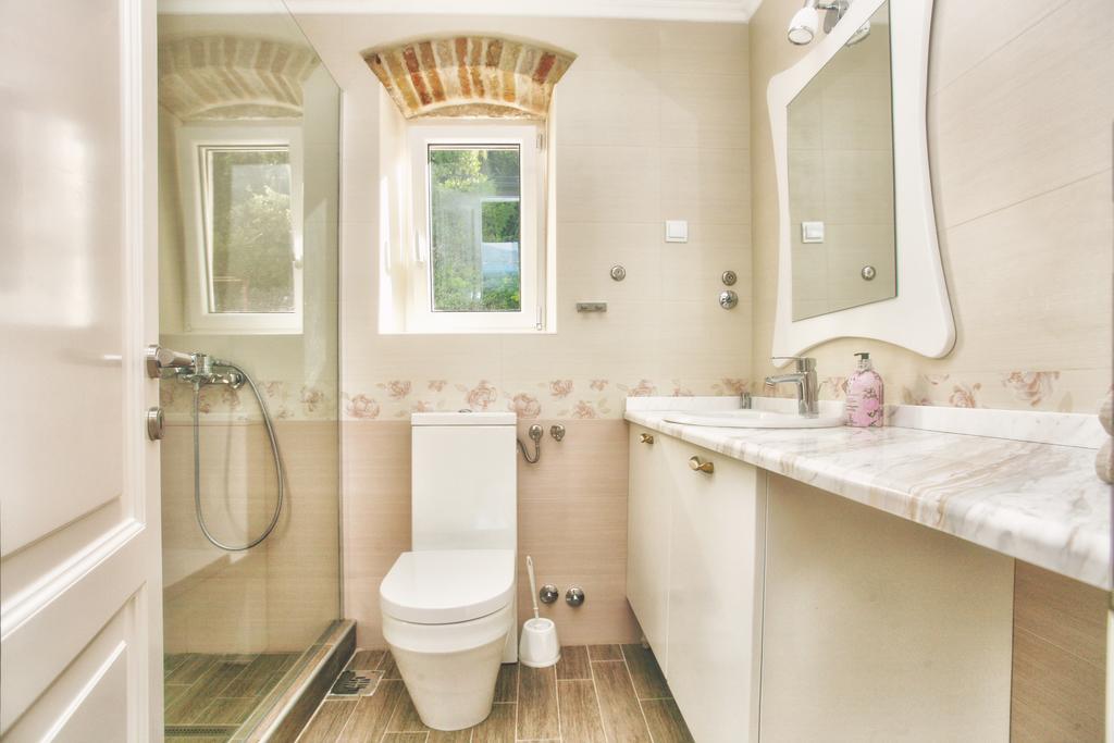 Apartments Barizon Lustica Exterior photo