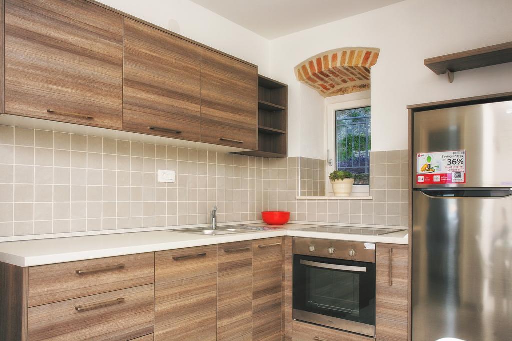 Apartments Barizon Lustica Exterior photo